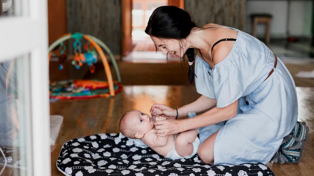 New Born Baby Care Tips: பிறந்த குழந்தையின் சில பராமரிப்பு முறைகள்.!